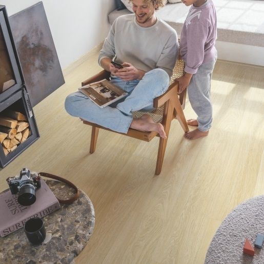 Виниловая плитка клеевая Quick-Step Fuse Serene oak light natural