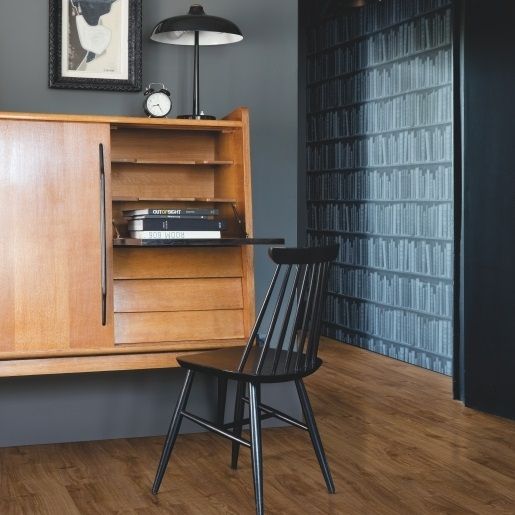 Виниловая плитка Quick-Step Bloom Дуб осенний коричневый