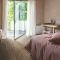 Виниловая плитка Quick-Step Bloom Дуб осенний шоколадный