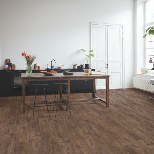 Виниловая плитка Quick-Step Bloom Дуб осенний шоколадный