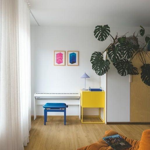 Виниловая плитка Quick-Step Bloom Дуб ботанический копченный