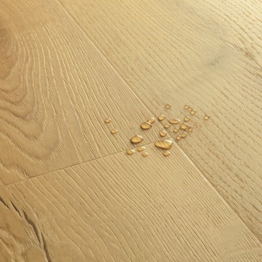Виниловая плитка Quick-Step Bloom Дуб шлифованный медовый