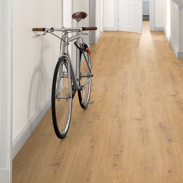 Ламинат Egger Aqua CLIC Classic Plank 8/33 Дуб Предая медовый