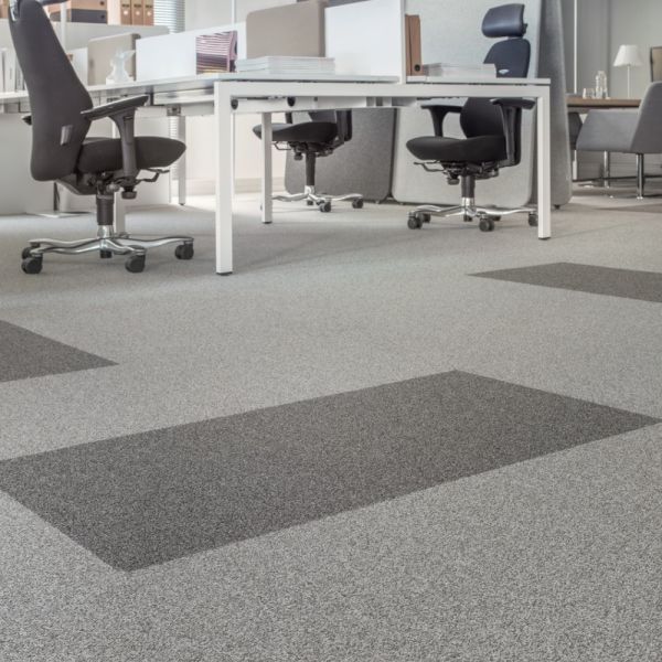Ковровая плитка Balsan L 480