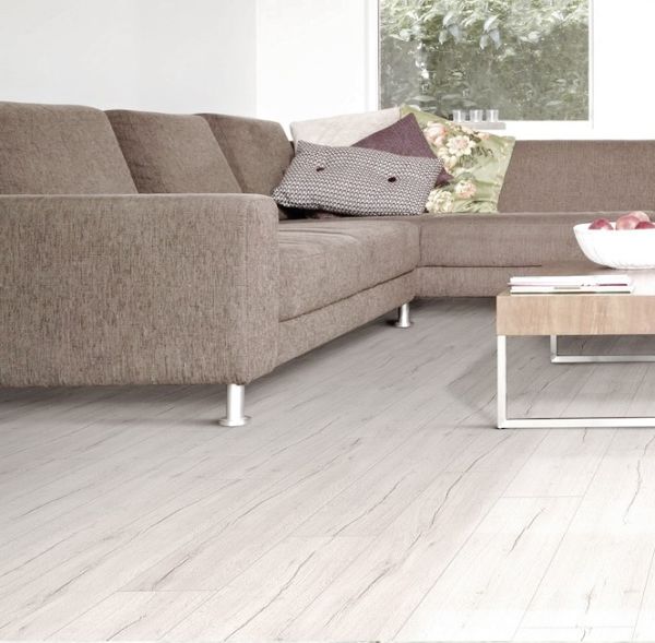 Ламинат Balterio Vitality DeLuxe 4V Дуб серовато-дымчатый