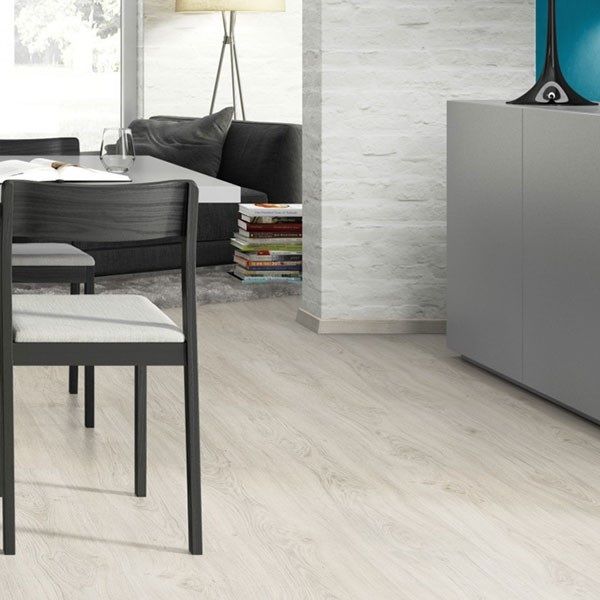Ламинат Egger PRO Large 8/32 Дуб Азгил белый