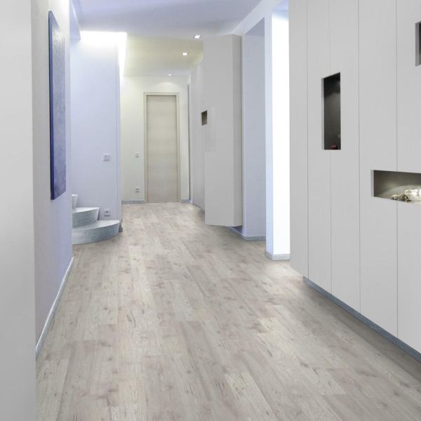 Ламинат Kaindl Natural Touch 8.0 Гикори Фресно