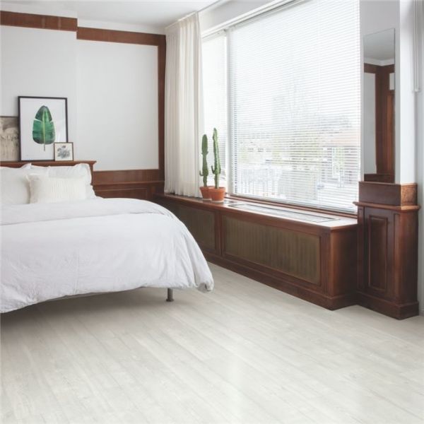 Виниловая плитка Quick-Step Pulse Click Plus Сосна снежная