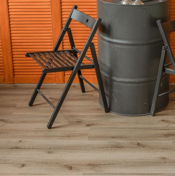 Виниловая плитка Vinilam клеевая Дуб Дамп